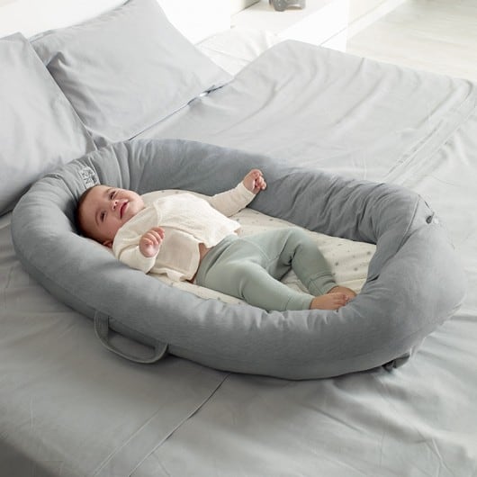 Réducteur de lit et oreiller bébé – Pour Les Petits